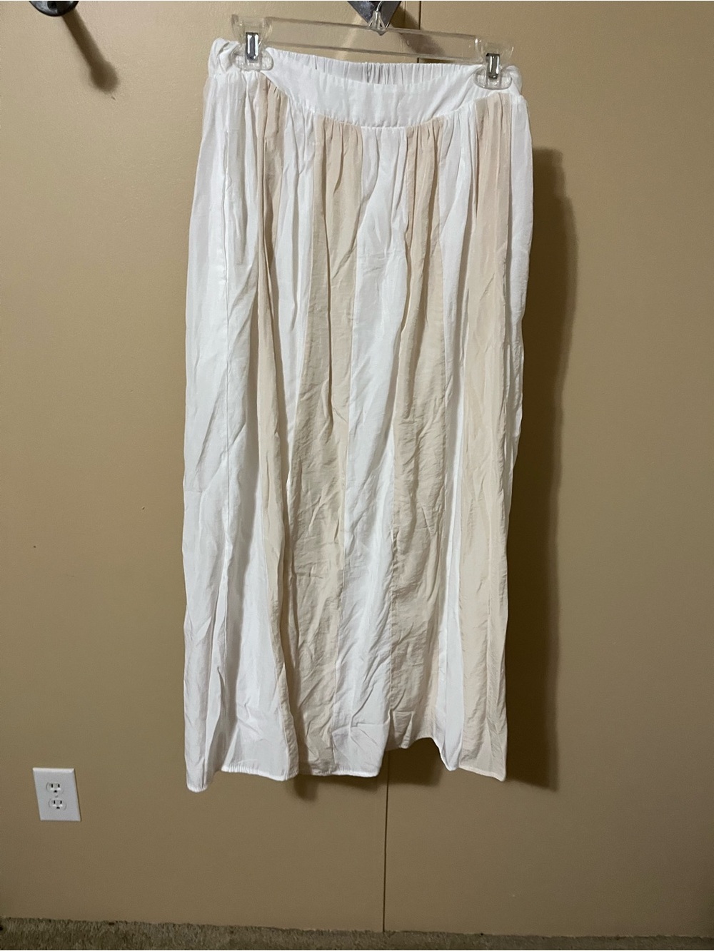 Lightweight Cream Maxi Skirt with Gathered Waist